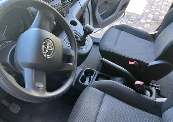 Toyota Proace City Verso cena 65900 przebieg: 186200, rok produkcji 2020 z Tarnów małe 172